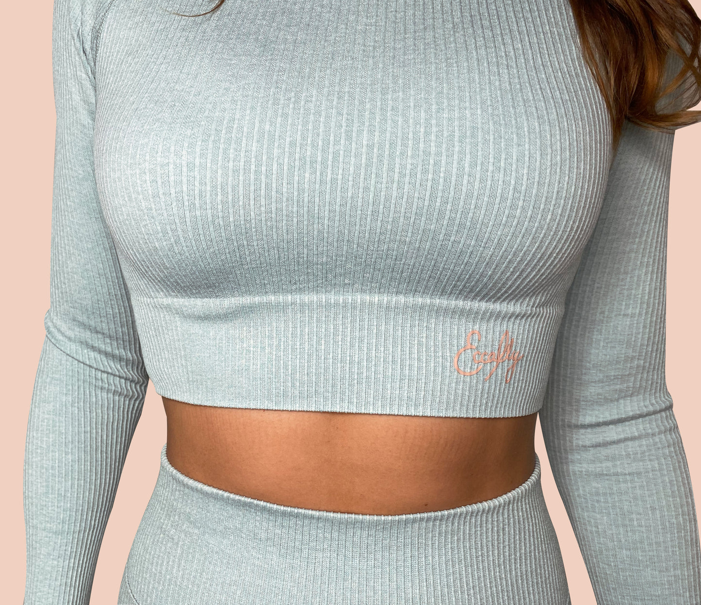 Wendy - Ribbed Long Sleeve Crop Top in Bubblegum